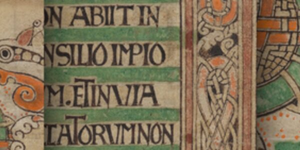Addurniadau mewn arlliwiau o goch, oren a gwyrdd, yn cynnwys darluniadau o anifeiliaid, o lawysgrif 'Sallwyr Rhygyfarch', Dulyn, Coleg y Drindod Llsgr. 50.