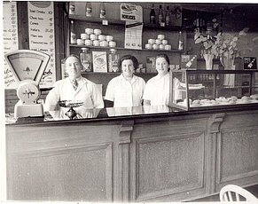 Loreto, Filomena and Dorina Pelosi, Swansea, c.1950