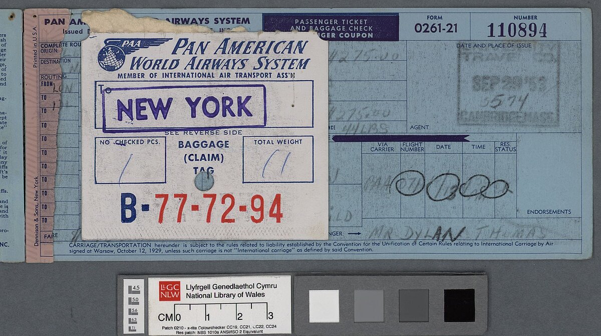 Tocyn awyren Dylan Thomas ar gyfer ei daith i America, wedi'i dyddio 29 Medi 1953.