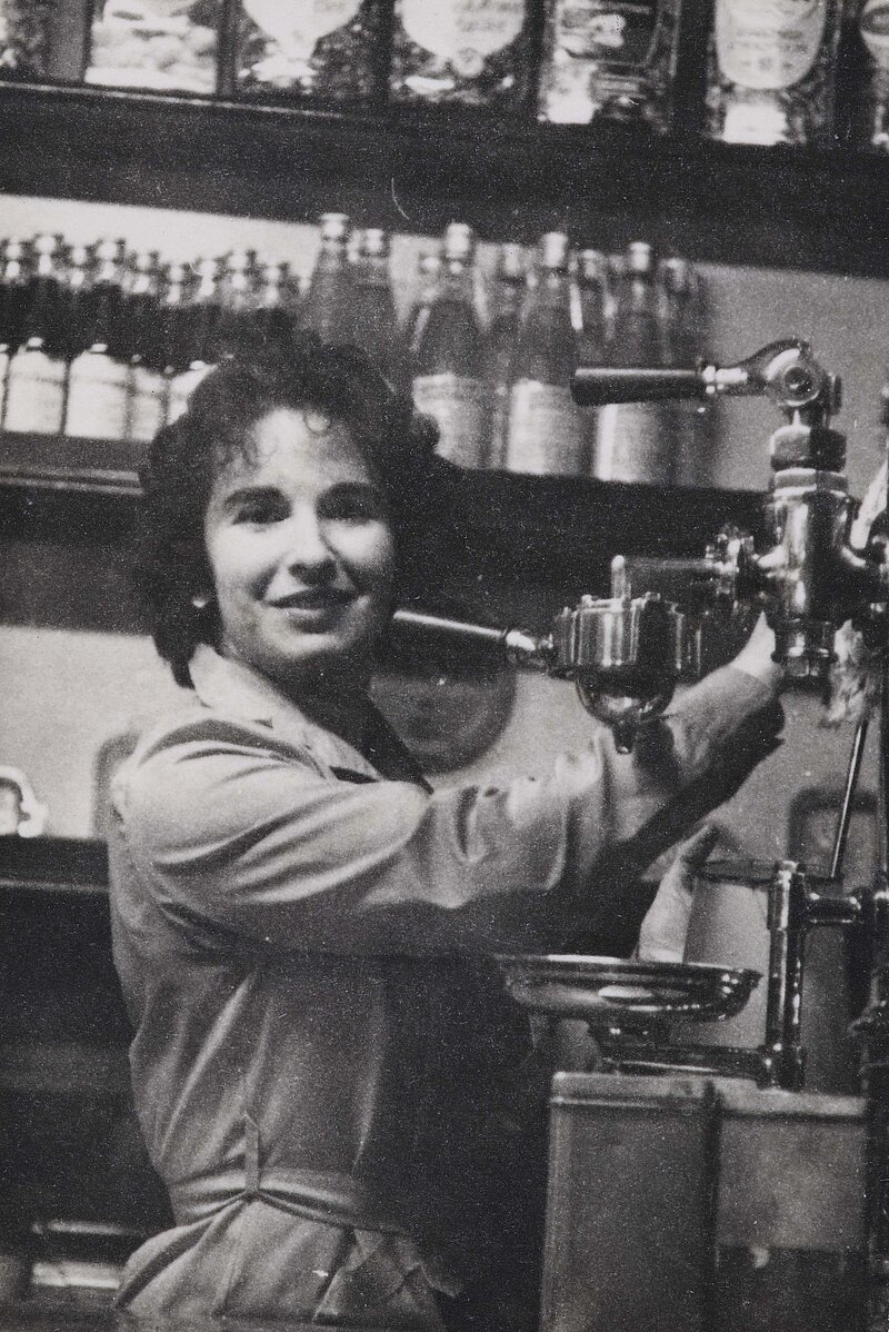 Serving coffee in a café