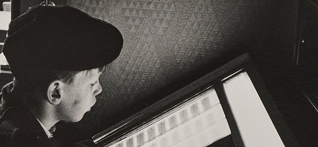 Eitemau Ffisegol Ar Gael i'w Gweld yn y Llyfrgell