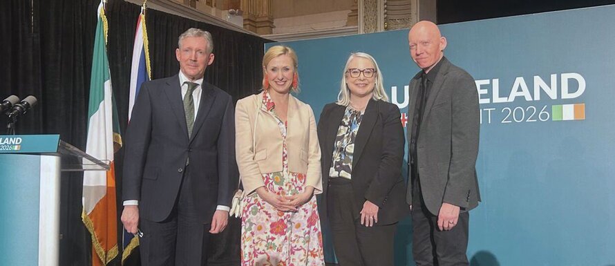 Pedair Llyfrgell Genedlaethol yn Uno mewn Menter Fawr Newydd rhwng y DU ac Iwerddon